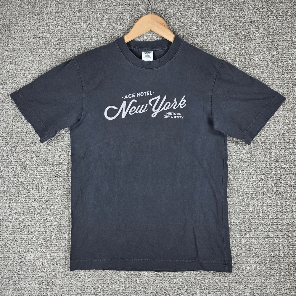 Everybody World Ace Hotel New York T‎ Shirt Mens Size Small Gray 100% Cotton
